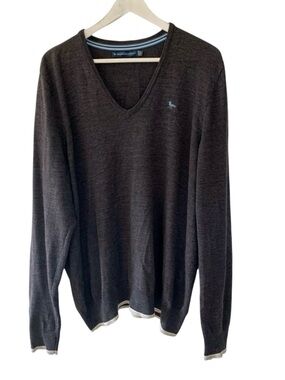 Men’s Grey V Neck Wool Sweater Blue Embroidered Bird Size XL by Modern Amusement